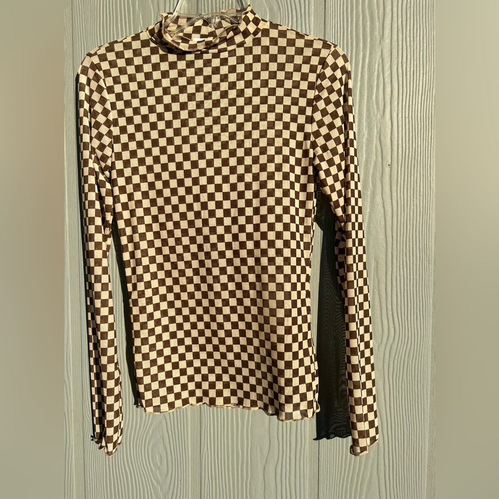 47*. WILLOW & ROOT Women’s Sheer Brown & Beige Checkered Turtleneck 
Size: Small